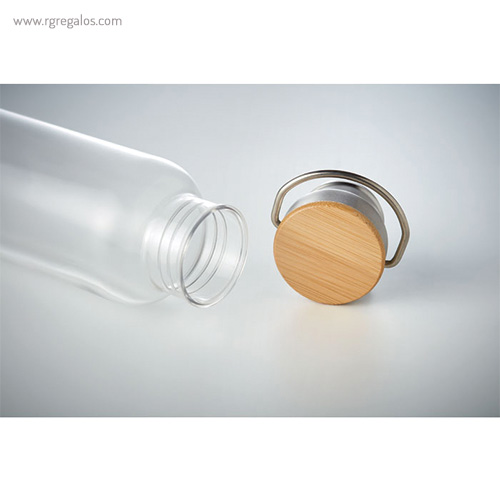 Botella-tritán-tap-bambú-transparent-detalle-RG-regals-promocionals